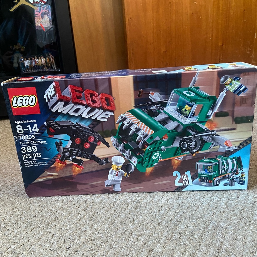 Lego movie trash chomper